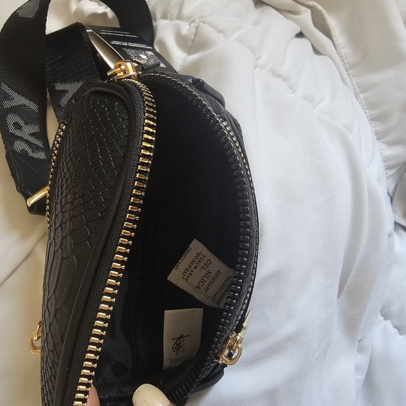 Black Crossbody Bag with Gold Hardware - Picture 4 of 4